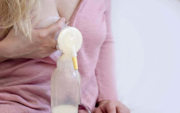 Best Breast Pump Machine For Breast Feeding Moms